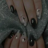 کاشت ناخن فقط۱۷۵