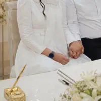 لباس عقد