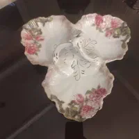 تعداد لیوان های قدیمی سفالی و اردور خوری