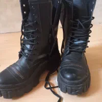 بوت دخترانه کاملاسالم و تمیز سایز ۳۸|کیف، کفش، کمربند|امیدیه, |دیوار