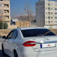 جک جی ۵ اتومات|خودرو سواری و وانت|بروجرد, |دیوار