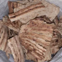 نان خشک،برای مصرف دام و طیور