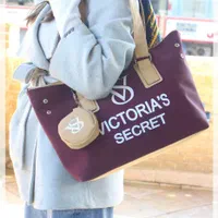 فروش عمده کیف|کیف، کفش، کمربند|شیراز, شاهچراغ|دیوار