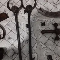 هیکلی و وسایل علامت|کلکسیون اشیاء عتیقه|قزوین, |دیوار