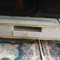 میز تلوزیون در حد نو