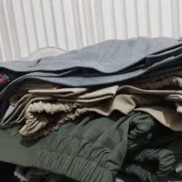 یه تعداد شلوار نونو به علت انبار گردانی زیر قیمت