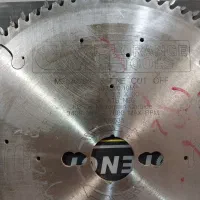 تیغ چوب بردو لبه|ابزارآلات|قدس, شهرقدس|دیوار