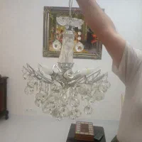 یک عدد لوستر شش تا لامپ