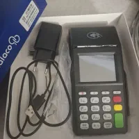 یک عدد دستگاه کارت خوان
