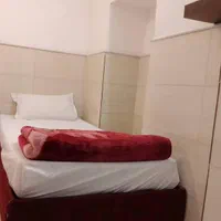 تخت|تشک تختخواب|قم, خاکفرج|دیوار