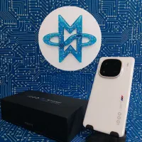 Vivo IQOO 12 BMW edition