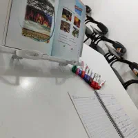 آموزش زبان مدرسه مدرس و معلم زبان انگلیسی خصوصی