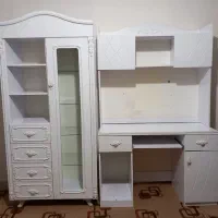 کمد و میز تحریر با کتابخانه