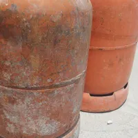 فروش عمده تعدادی سیلندر گاز(کپسول) لار خنج لامرد