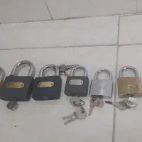 ۱۱ عدد قفل  و۸عدد مغزی آکبندوکم کارکردفقط۷میلیون