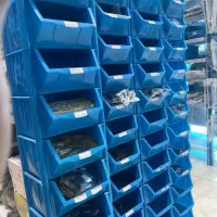 نیروی خدماتی و کمک انباردار جهت فروشگاه لوازم یدکی