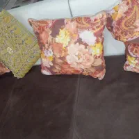 فرش و مبلمان فروشی