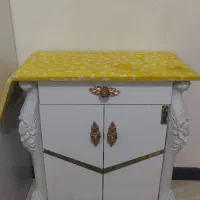 میز اتو و چرخ خیاطی