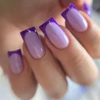 خدمات کاشت ناخن با تخفیف ویژه