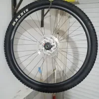 رینگ با لاستیک دوچرخه