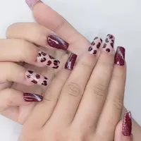 کاشت ناخن