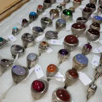 فروشنده و خریدار اجناس نقره|کلکسیون اشیاء عتیقه|رودهن, |دیوار