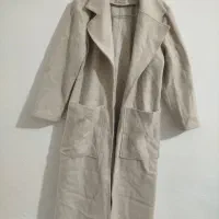 پالتو|لباس|مشهد, موعود|دیوار