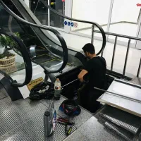 خدمات پله برقی