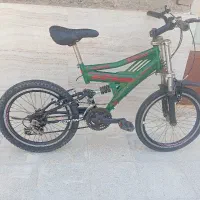 دوچرخه 20 دنده ای برند ویوا ترمزا سالم