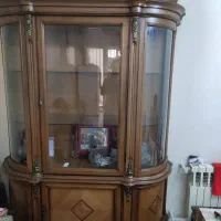 بوفه ایستاده