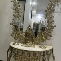 آینه شمعدون برنج بهمراه ساعت کاملا برنج نو۳۰ تومن