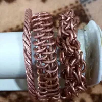 ساخت پلاک و گردنبندو دستبند دست ساز مس