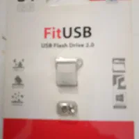 فلش مموری 64و 32|قطعات و لوازم جانبی رایانه|قم, مسجد امام حسن|دیوار