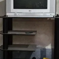 تلویزیون و زیر تلویزیون