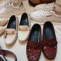 کیف کفش کتونی کالج طبی راحتی چرم سایز۳۷،۳۸،۳۹،۴۰نو|کیف، کفش، کمربند|تهران, تسلیحات|دیوار