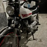 هوندا ۱۲۵ مدل ۸۴