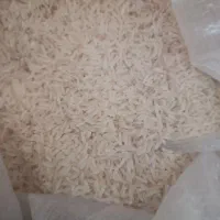 برنج درجه یک دم‌سیاه وگردوی کلات