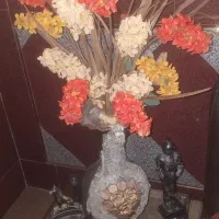 گلدان به همراه گل ۵۰۰۰۰۰