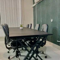 اجاره کنفرانس و کلاس تا ۸ نفر
