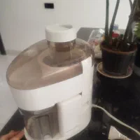آبمیوه گیری تک کاره