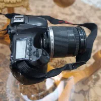 دوربین کنون 60D به همراه لنز ۱۸-۲۰۰