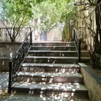 رهن ۴ ساله ۱۳۰ متر قیطریه + ۸۰ متر حیاط اختصاصی