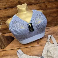 لباس زیر ساحل|لباس|کاشان, درب اصفهان|دیوار