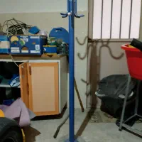 چوب لباسی ایستاده