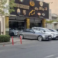 تجاری بر اصلی تابلوخورگذر شلوغ هایپر،میوه،کباب
