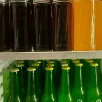 فروش نوشابه شیشه