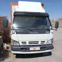 ایسوزو یخچال دار