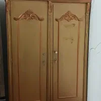 میز آرایش و کمد لباس