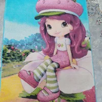 فرش کودک توت فرنگی...سالم سالم بدون هیچ پوسیدگی