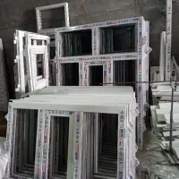 پنجره سبک و نیمه سنگین